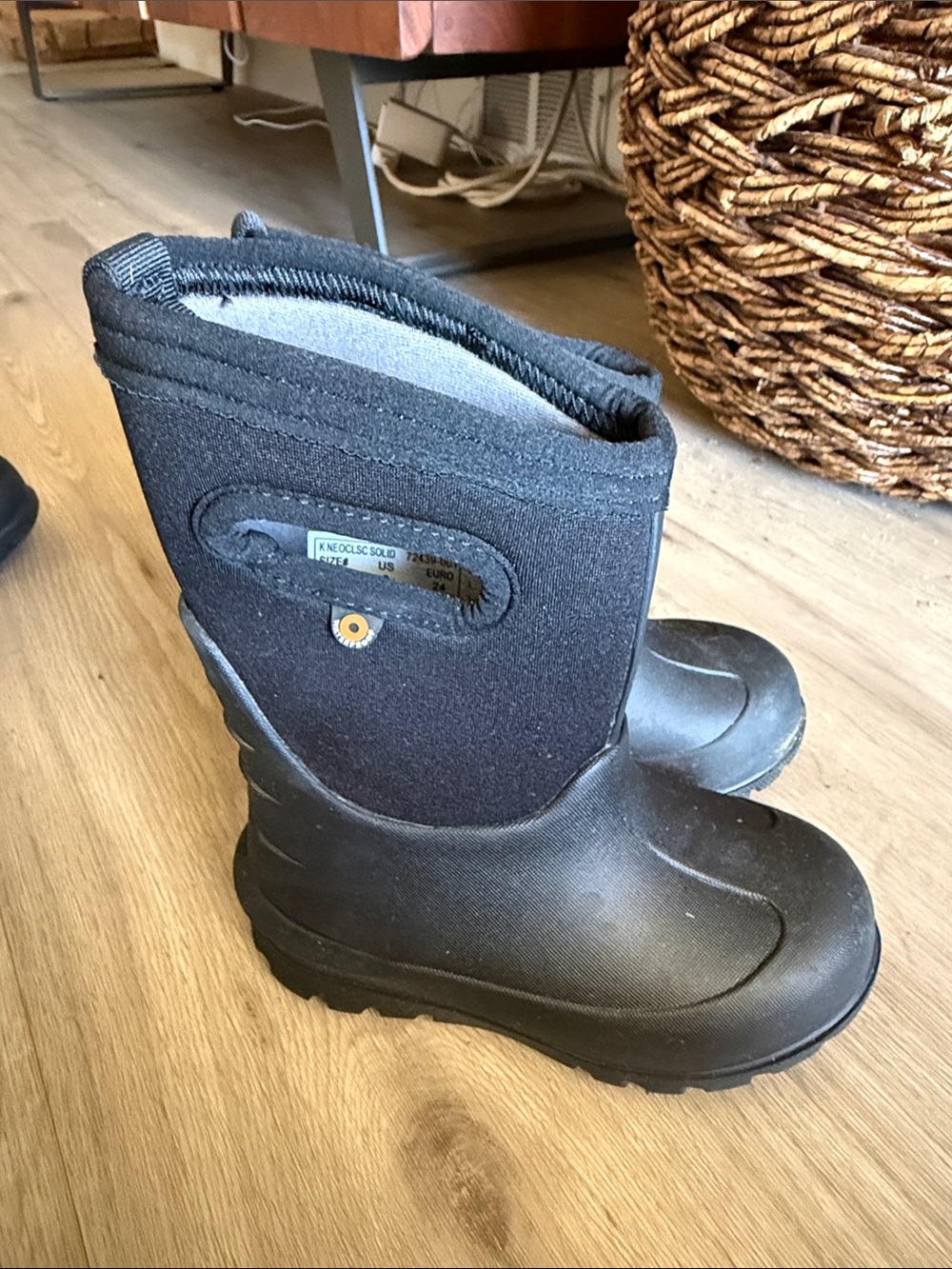 Bogs Kids Black Snow Boots - Brand Not Visible